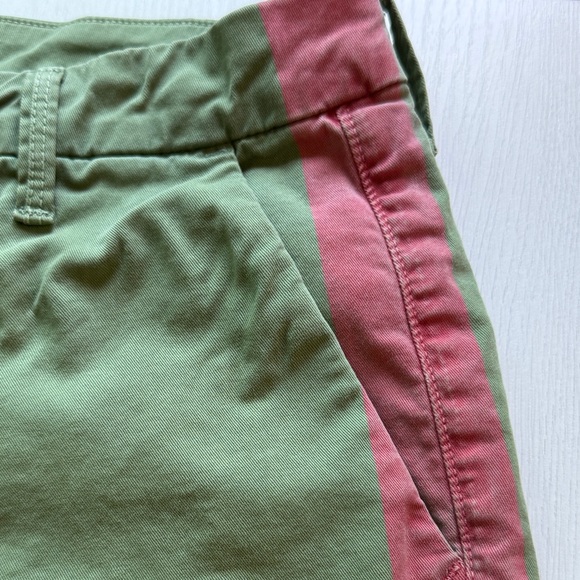 MOTHER Shaker Prep Fray Olive Green Pants with Red Accent Size 27 - Picture 4 of 10